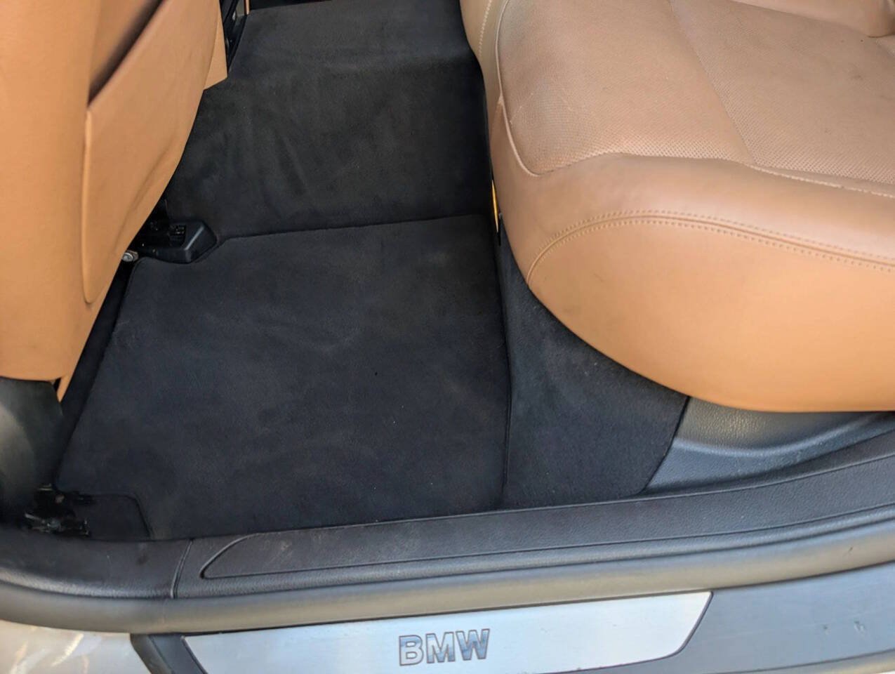 Used 2013 BMW 740Li xDrive AWD/4WD image 35