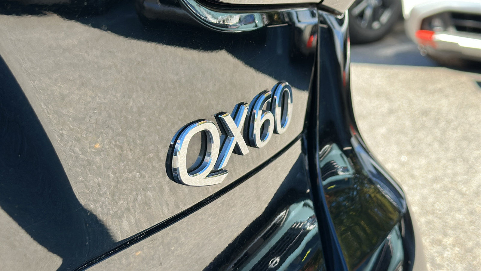 Used 2019 INFINITI QX60 Luxe w/ Sensory Package AWD/4WD image 10