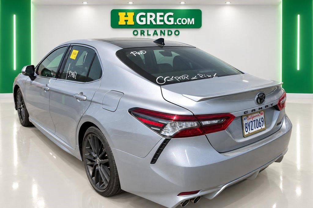 Used 2022 Toyota Camry XSE w/ Carpet Mat Package (TMS) FWD image 2