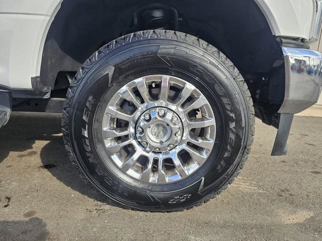 Used 2022 Ford F350 Lariat w/ Lariat Ultimate Package AWD/4WD image 31