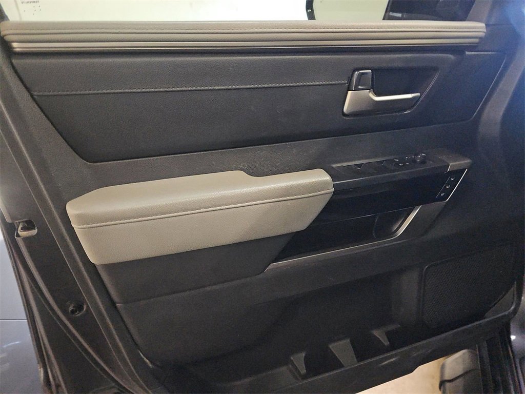 Used 2024 Toyota Tundra Limited image 16