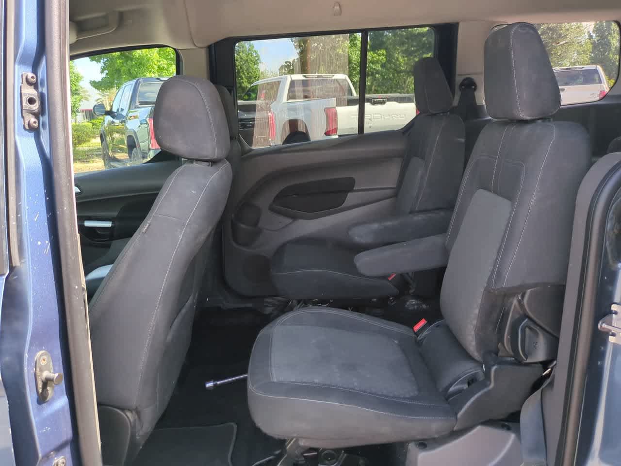 Used 2020 Ford Transit Connect XLT w/ Trailer Tow Package FWD image 13