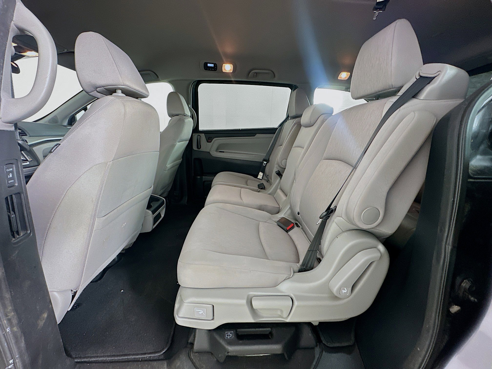 Used 2020 Honda Odyssey EX image 28