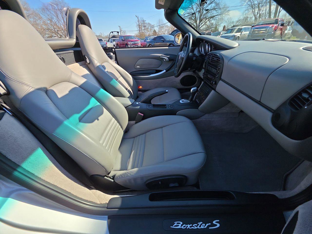 Used 2002 Porsche Boxster S image 8