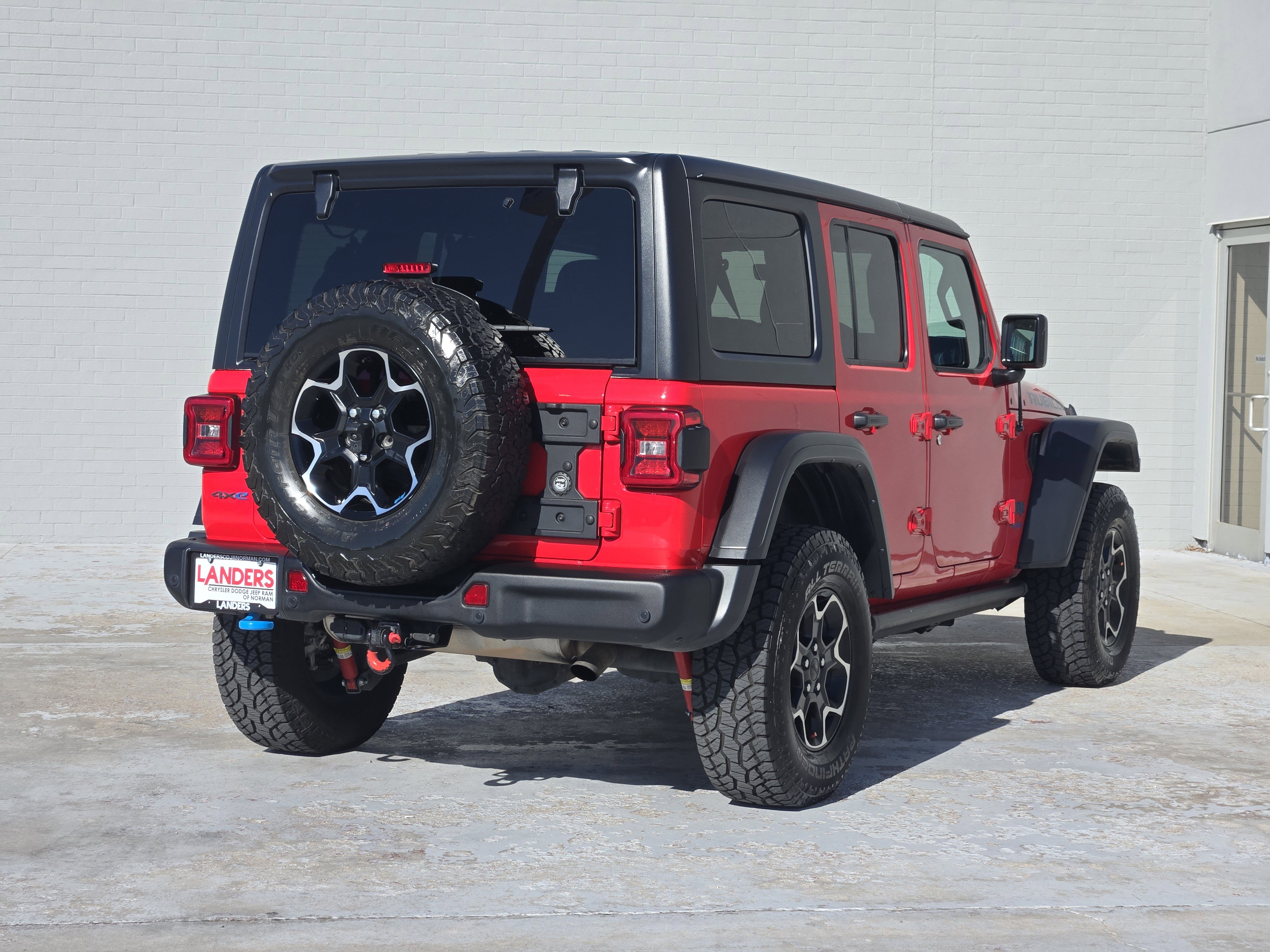 Used 2021 Jeep Wrangler Unlimited Rubicon 4xe w/ Steel Bumper Group image 8