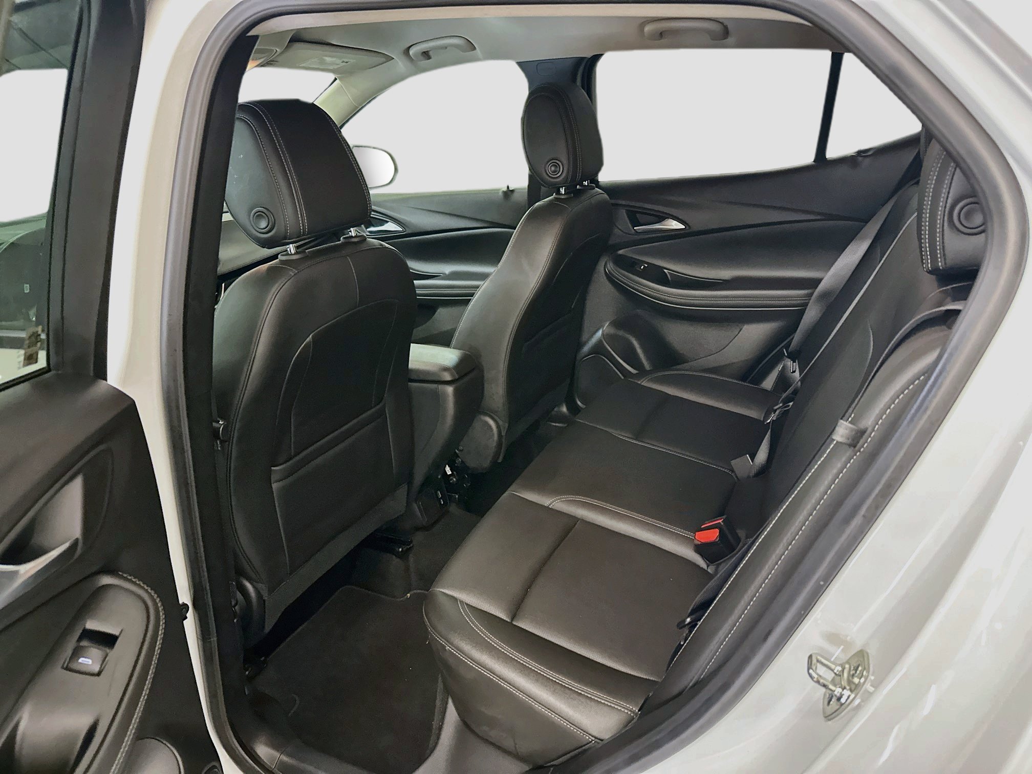 Used 2024 Buick Encore GX Sport Touring AWD/4WD image 28