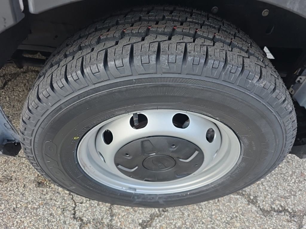 Certified 2023 Ford Transit 150 Low Roof image 37