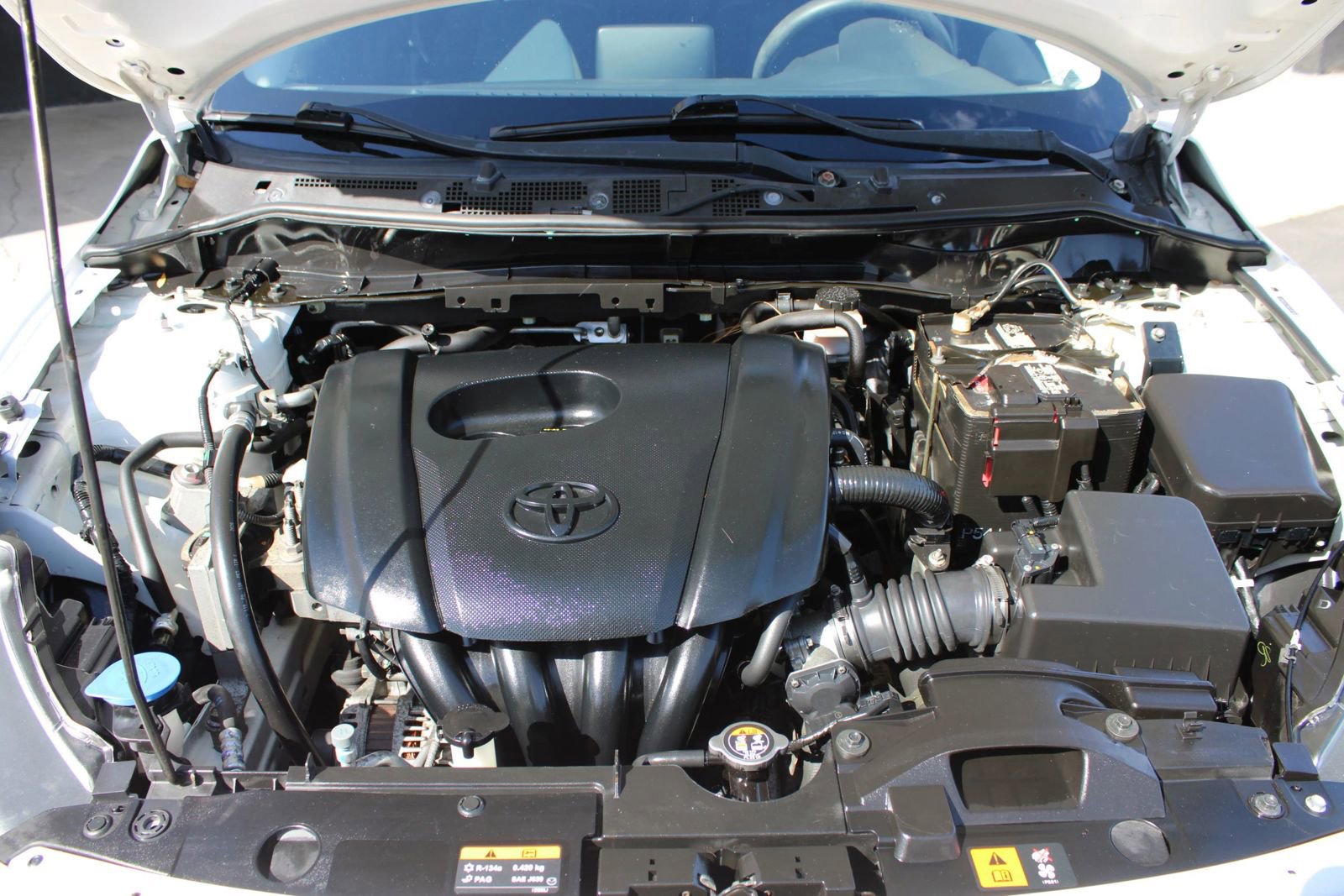 Used 2019 Toyota Yaris LE FWD image 28
