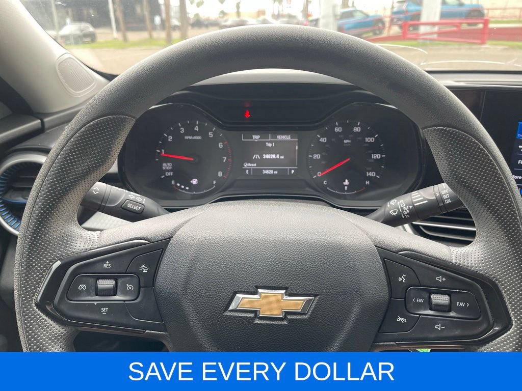 Used 2024 Chevrolet Trax LS FWD image 8