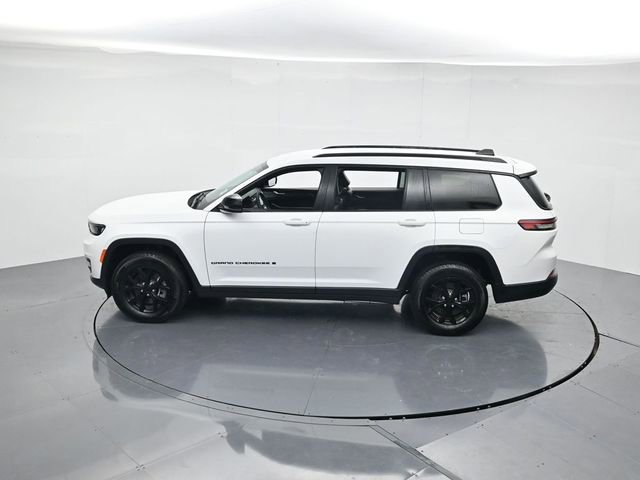 Used 2024 Jeep Grand Cherokee L Laredo image 44