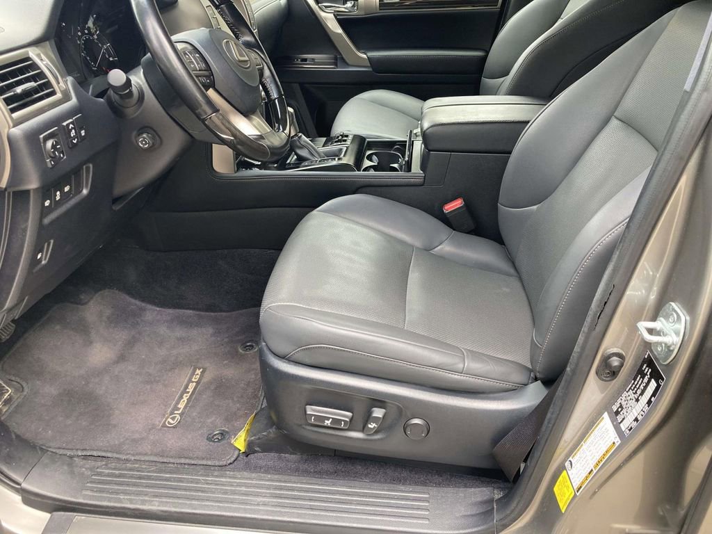 Used 2020 Lexus GX 460 Premium AWD/4WD image 12