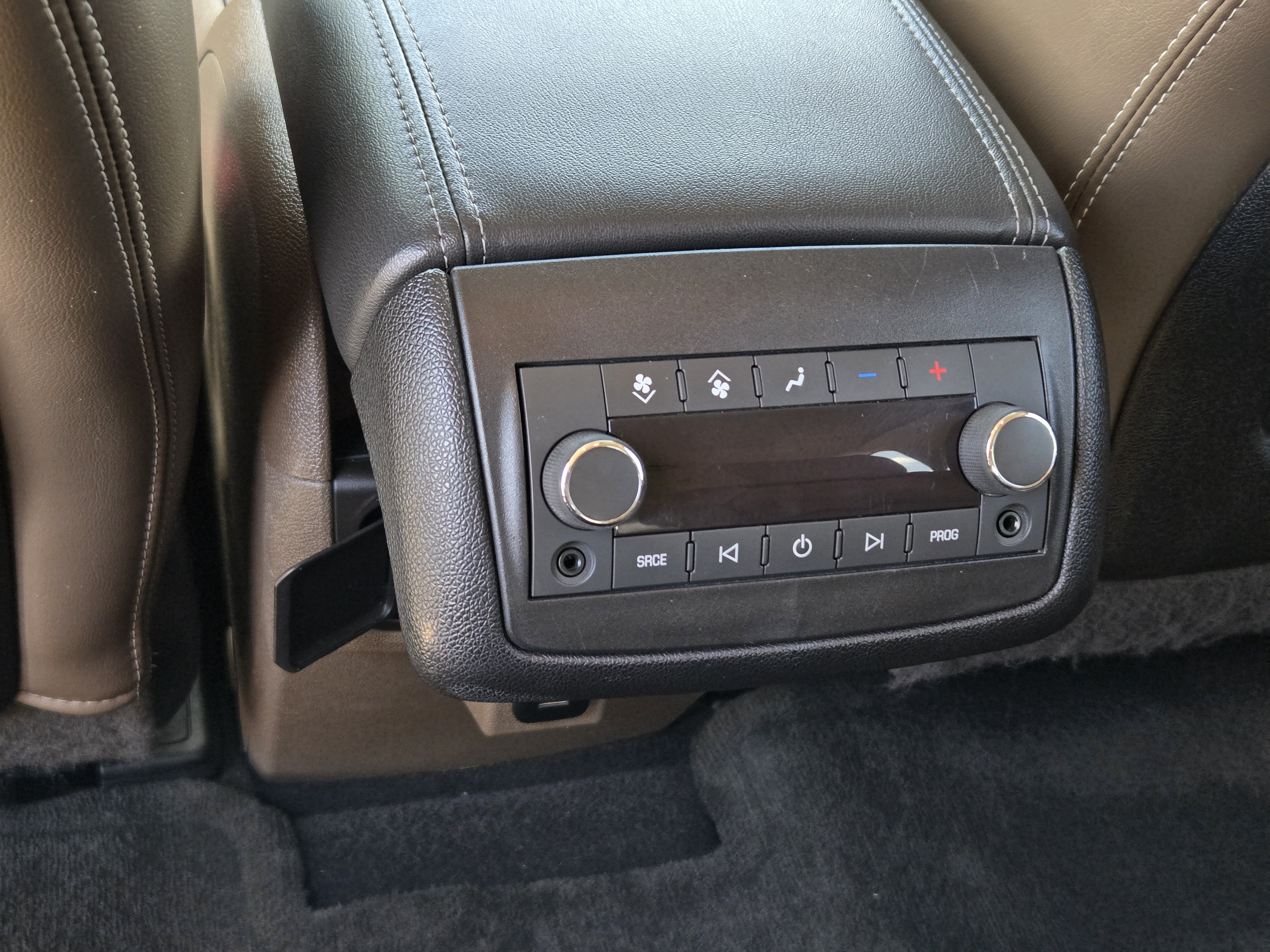 Used 2015 GMC Acadia SLT FWD image 38