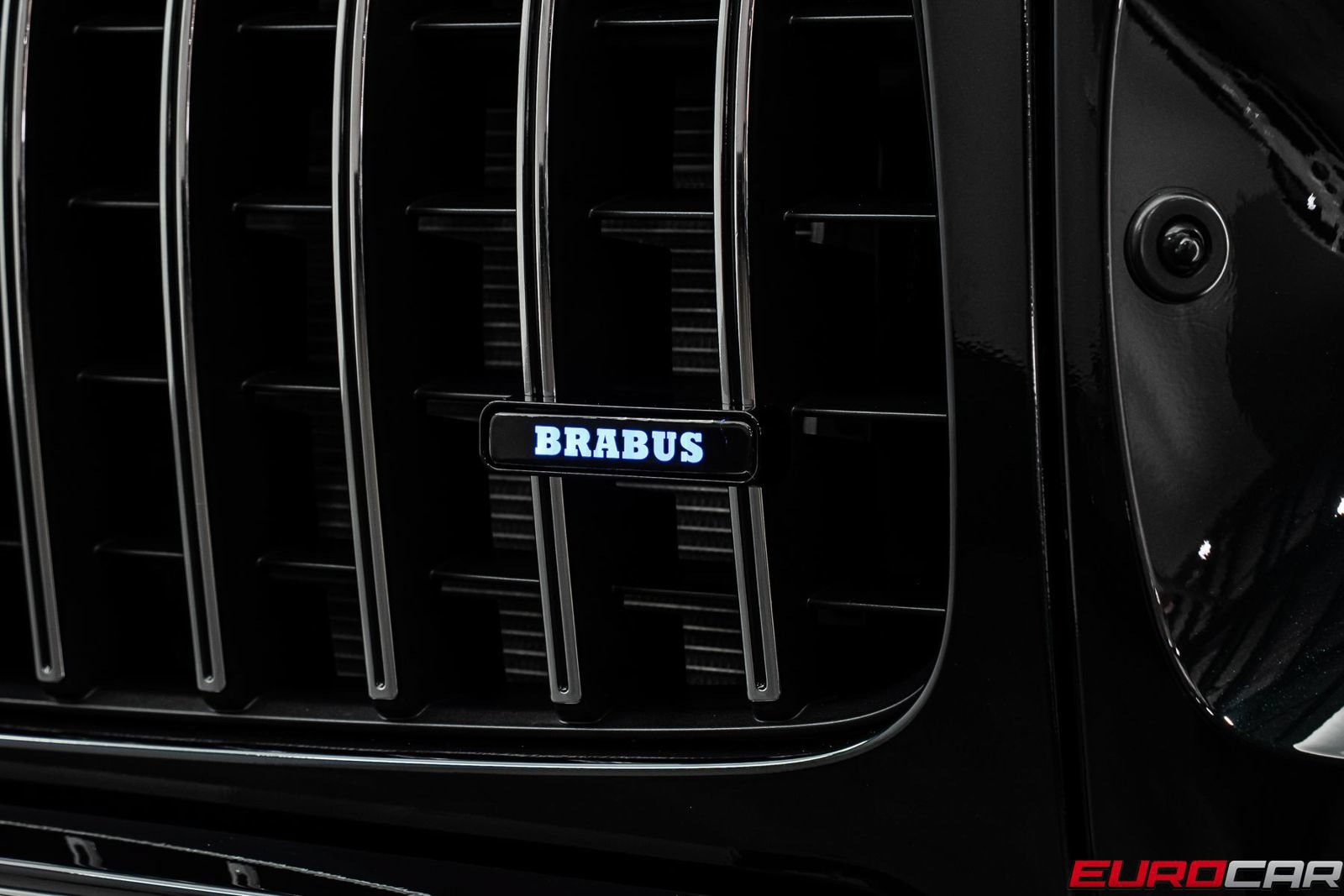 Used 2025 Mercedes-Benz G 63 AMG 4MATIC image 13