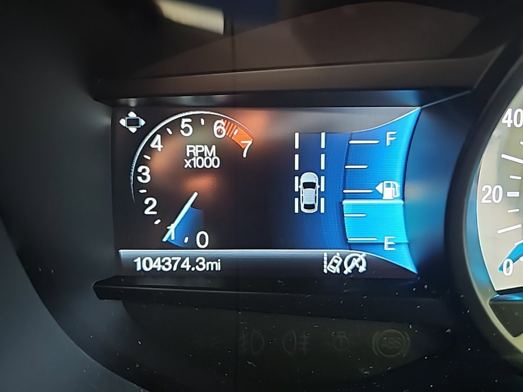 Used 2019 Ford Edge Titanium w/ Equipment Group 301A image 17