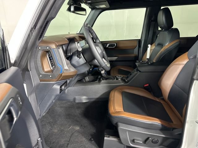 Used 2023 Ford Bronco Outer Banks image 10