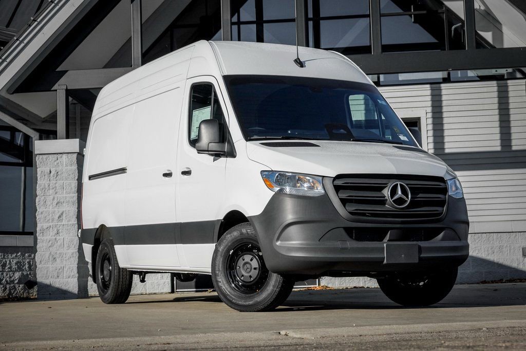 Used 2026 Mercedes-Benz Sprinter 2500 image 1