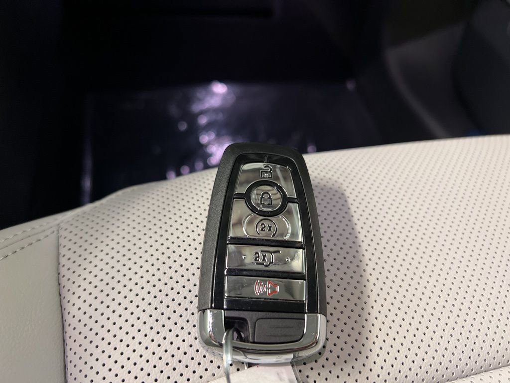 Used 2026 Lincoln Nautilus Premier w/ Equipment Group 102A image 44