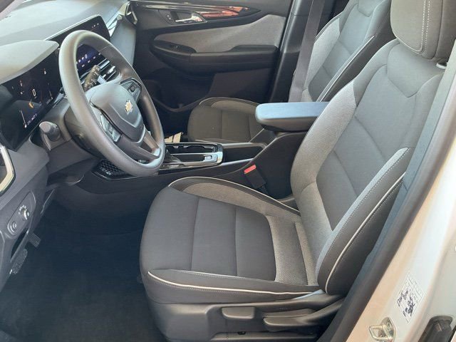 Used 2025 Chevrolet TrailBlazer LT AWD/4WD image 14