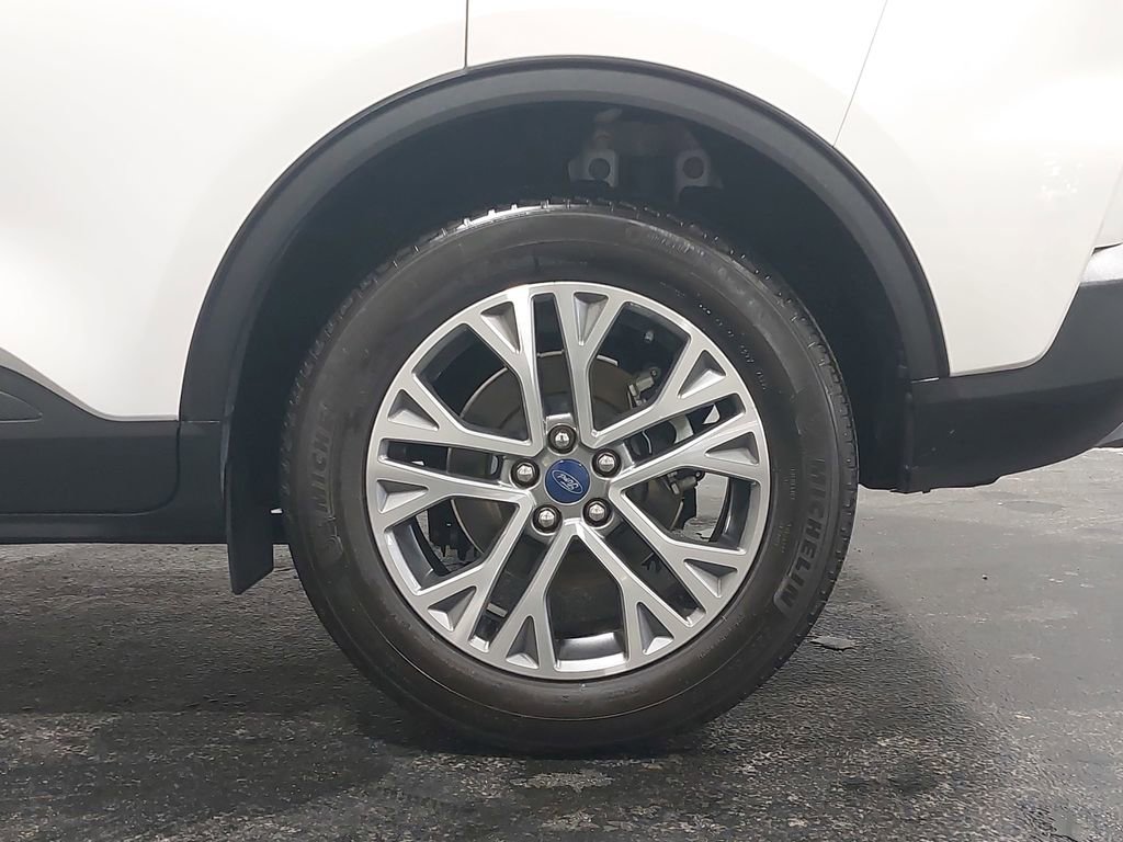 Used 2022 Ford Escape SEL image 33