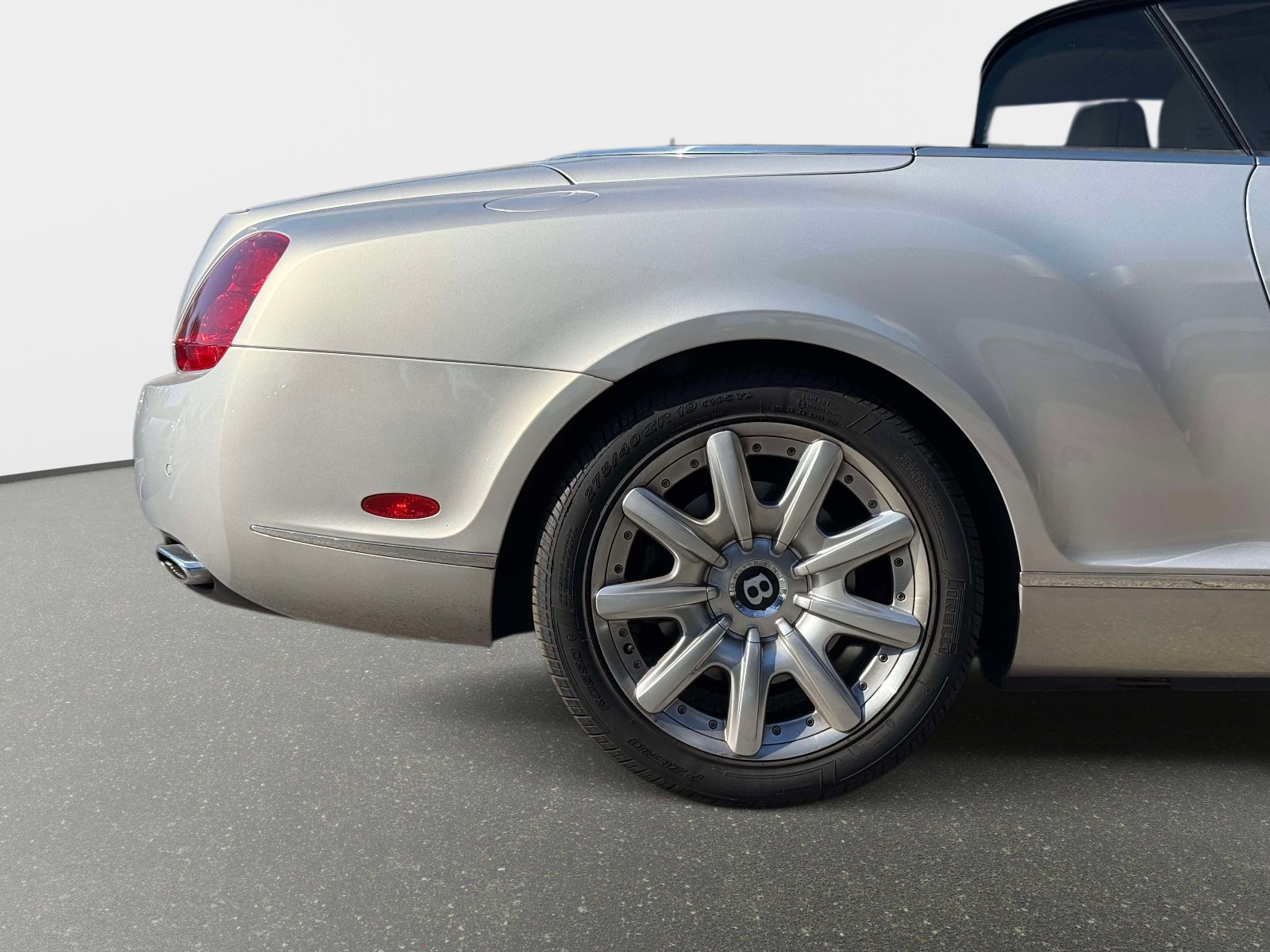 Used 2011 Bentley Continental GT Speed image 18