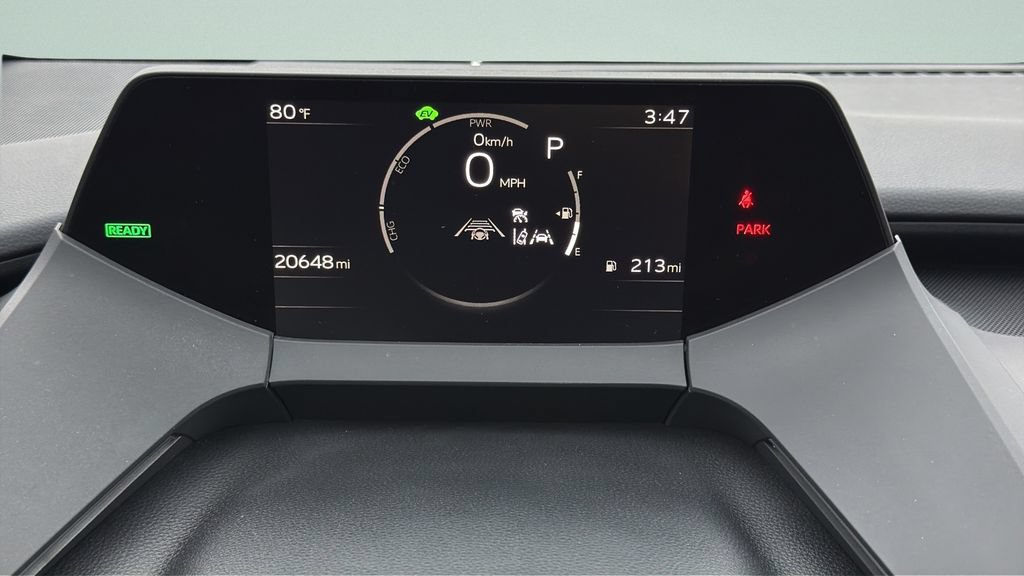 Used 2025 Toyota Prius LE FWD image 33