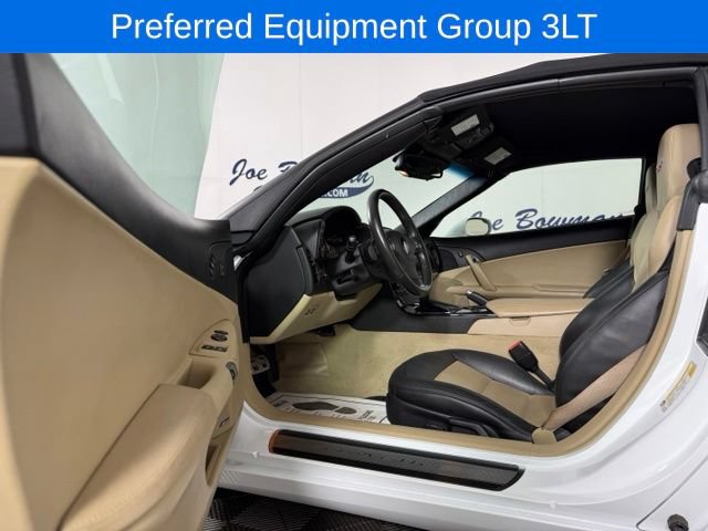 Used 2012 Chevrolet Corvette Grand Sport w/ 3LT Preferred Equipment Group RWD image 11