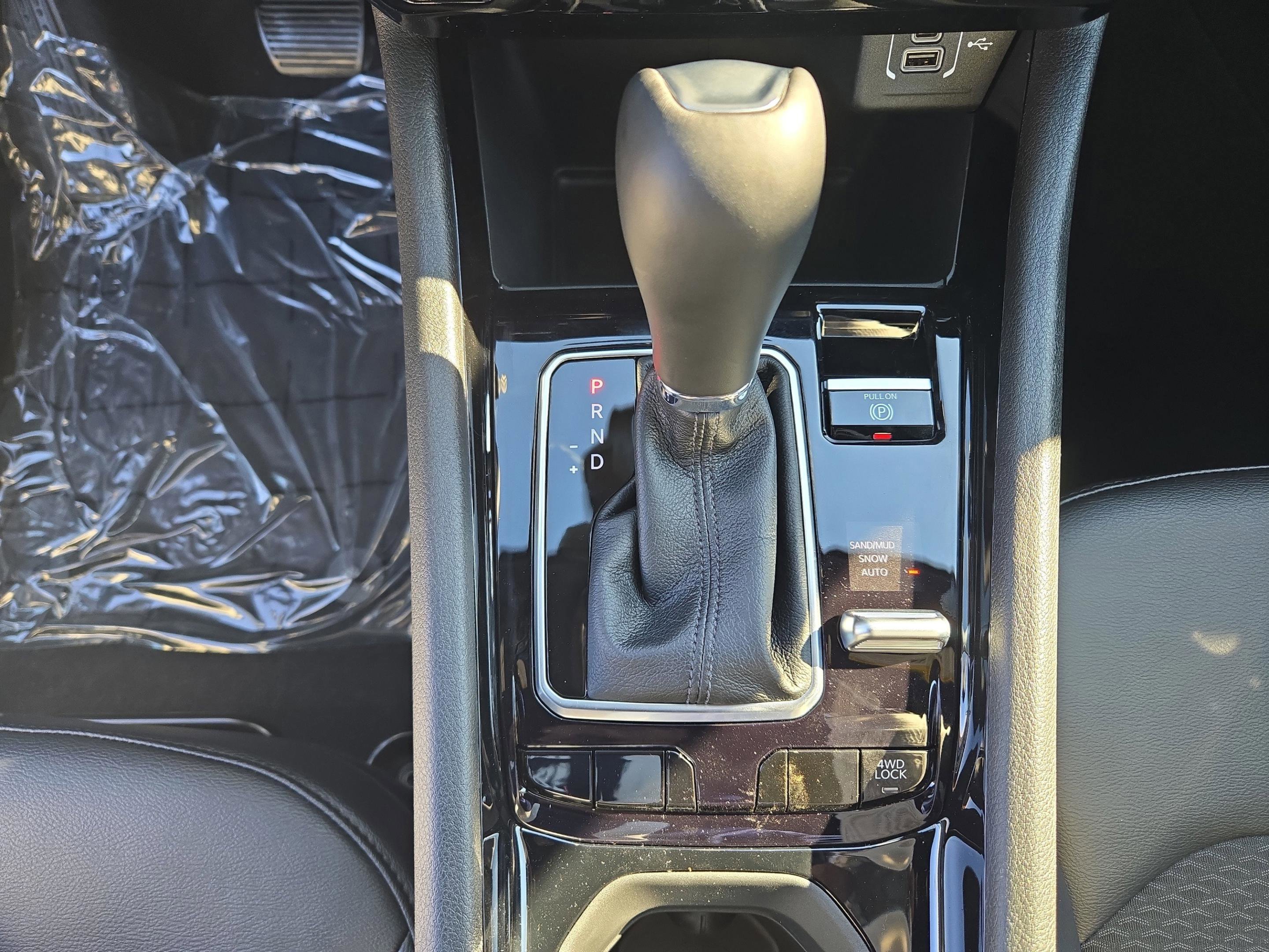 New 2026 Jeep Compass Latitude AWD/4WD image 20