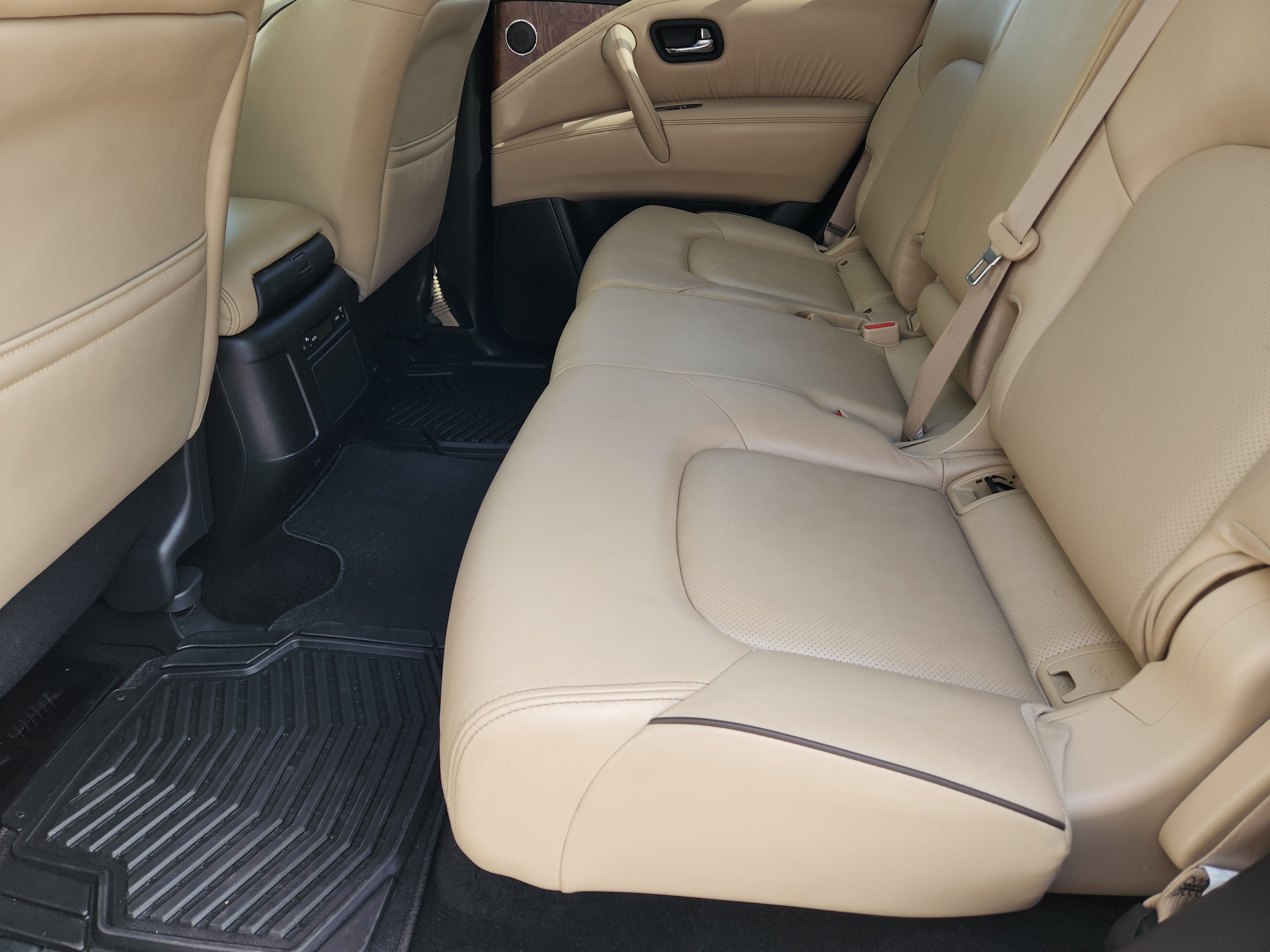 Used 2022 Nissan Armada SL RWD image 34