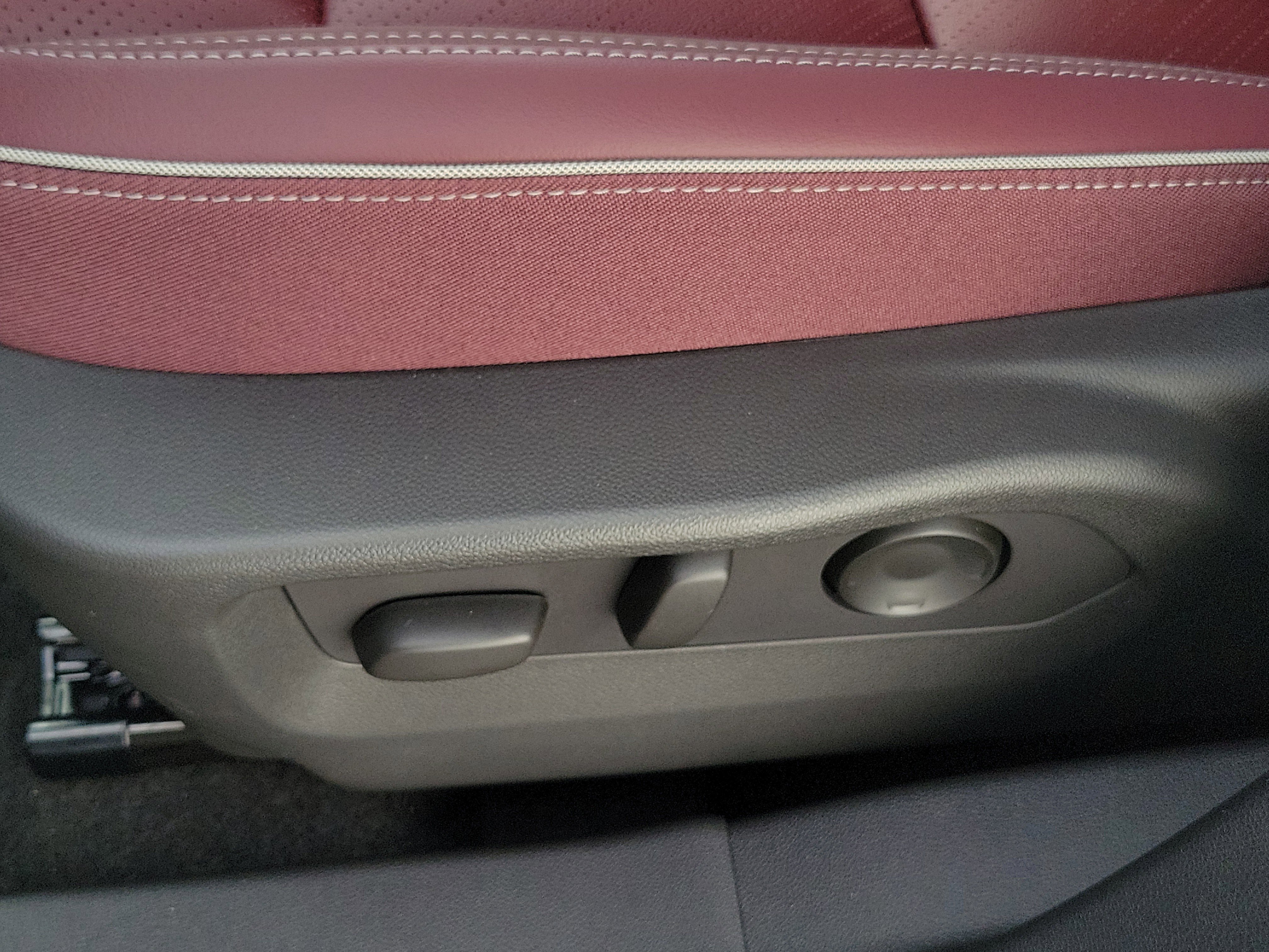 New 2026 Buick Envision Sport Touring image 23