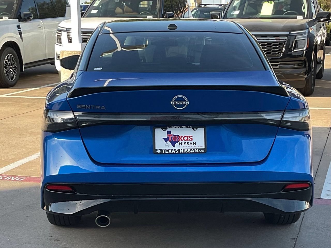 New 2027 Nissan Sentra SR w/ SR Premium Package FWD image 5