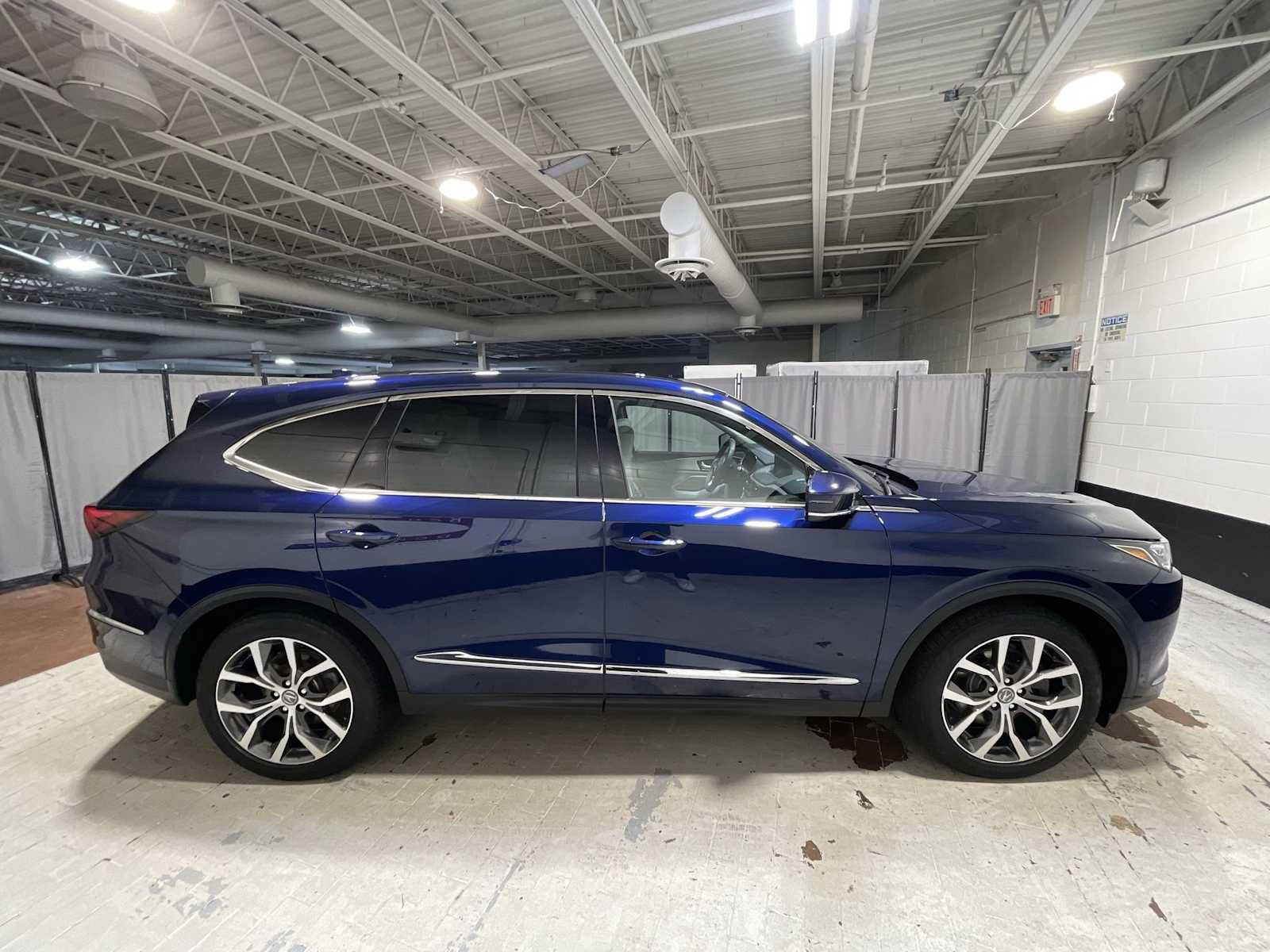 Certified 2024 Acura MDX SH-AWD w/ Technology Package image 27