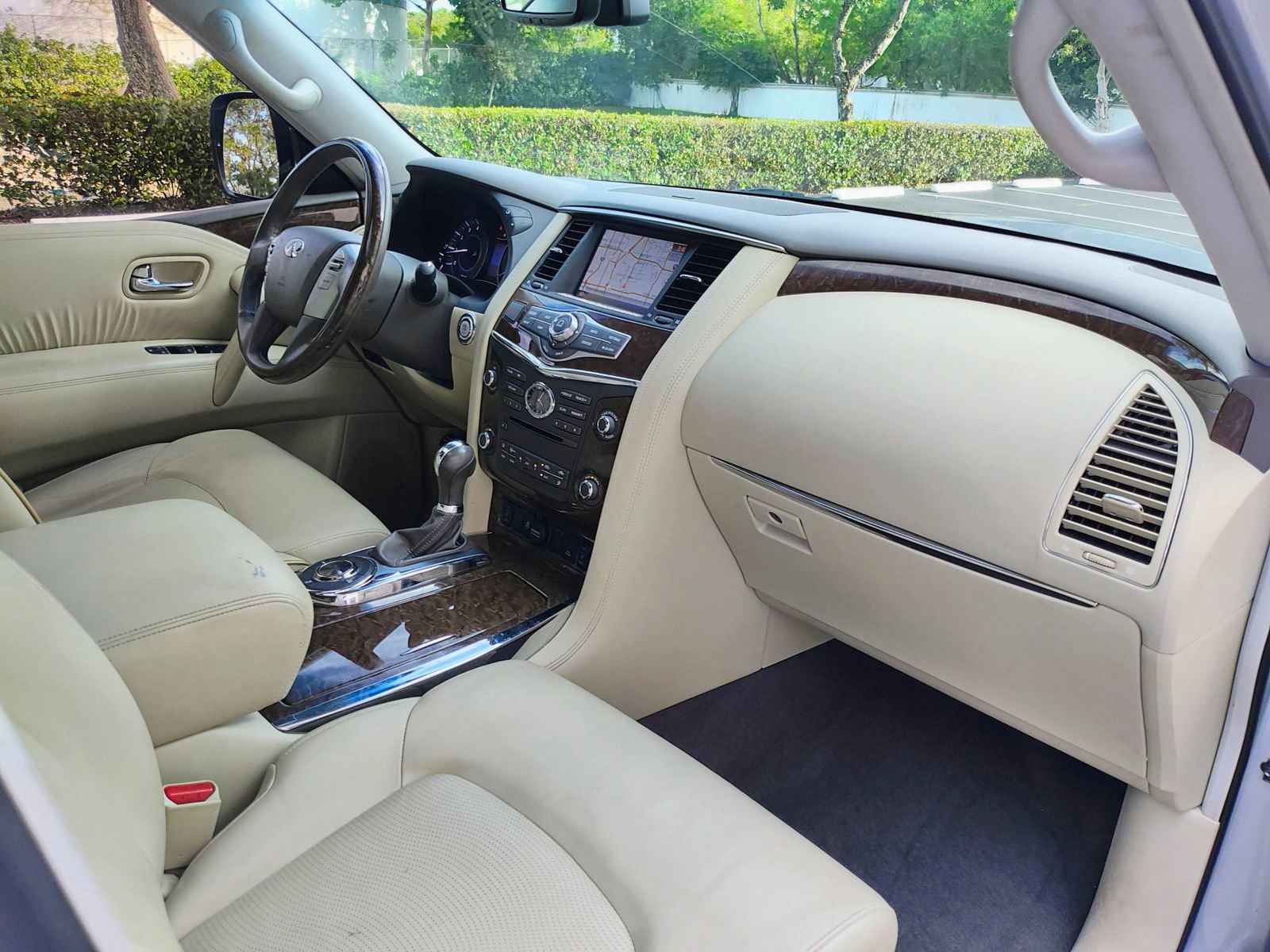 Used 2017 INFINITI QX80 Sport Utility 4D image 18