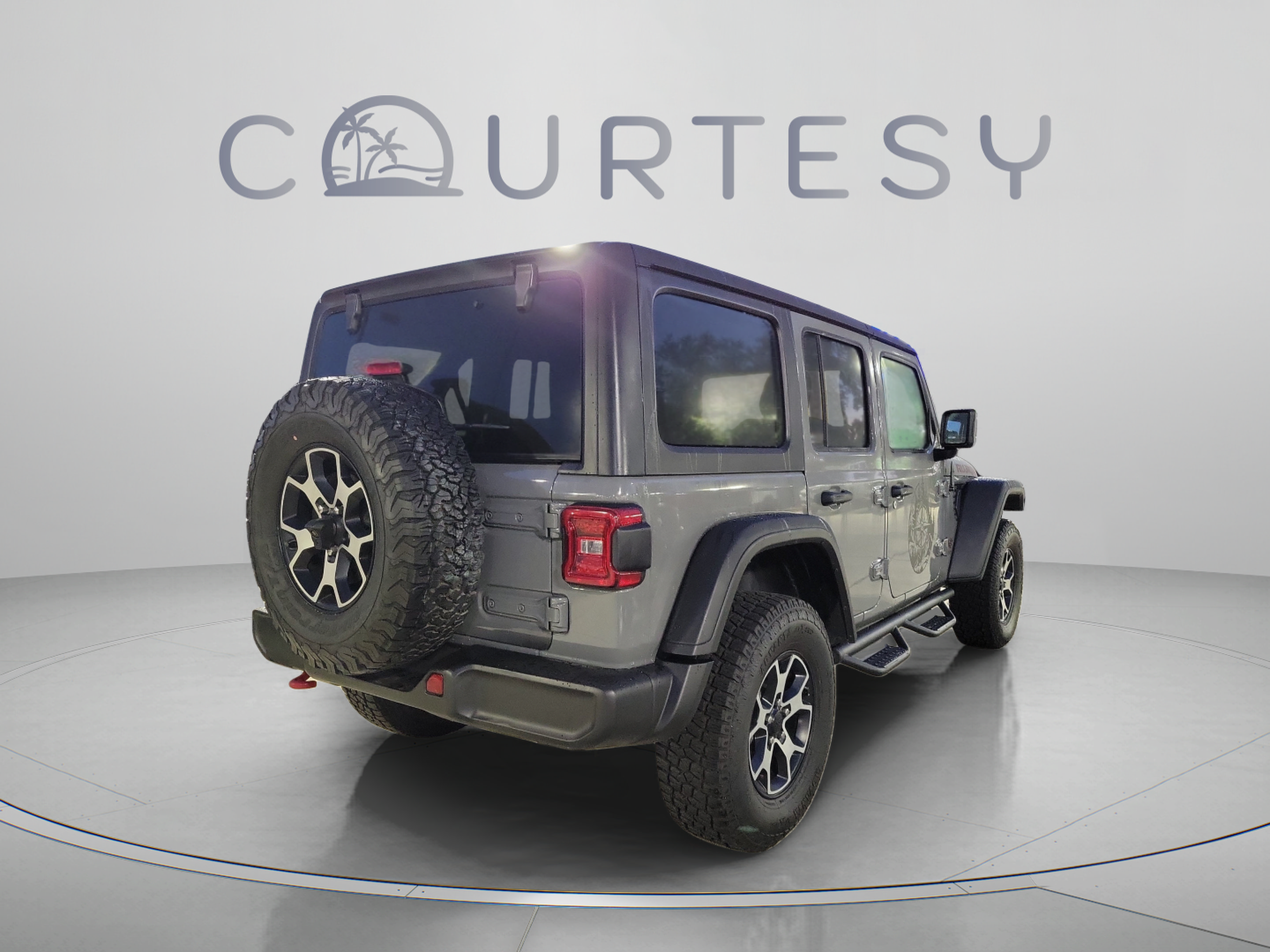 Used 2021 Jeep Wrangler Unlimited Rubicon AWD/4WD image 3