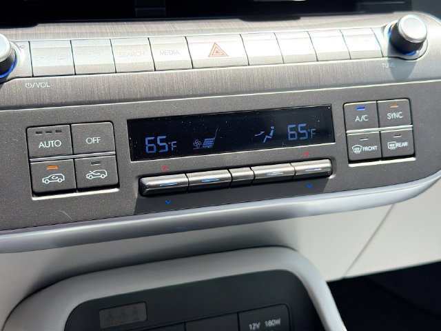 New 2026 Hyundai Kona SEL Sport AWD/4WD image 13