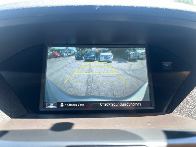 Used 2016 Acura MDX w/ AcuraWatch Plus Package FWD image 17