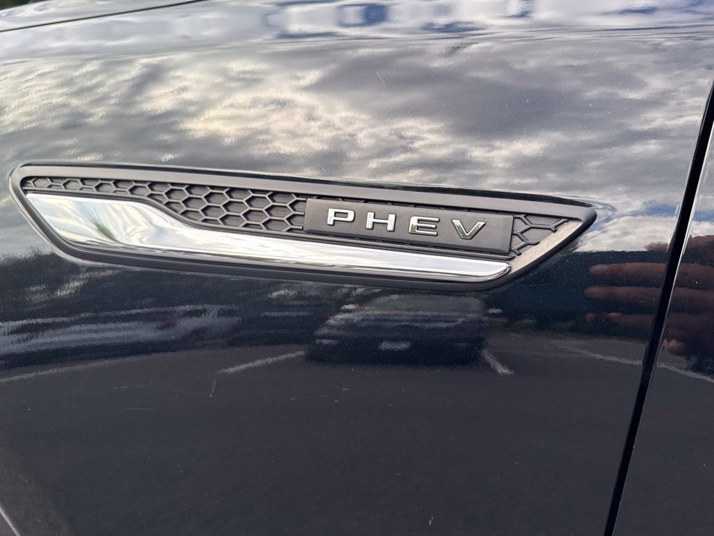 Used 2024 MAZDA CX-90 Plug-In Hybrid w/ Preferred AWD/4WD image 14