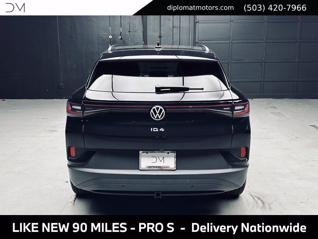 Used 2024 Volkswagen ID.4 Pro S AWD/4WD image 5