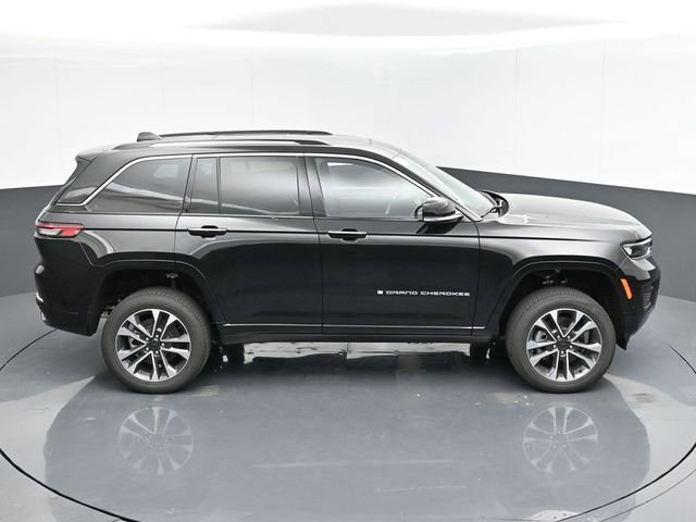 Used 2024 Jeep Grand Cherokee Overland w/ Advanced Protech Group III image 41