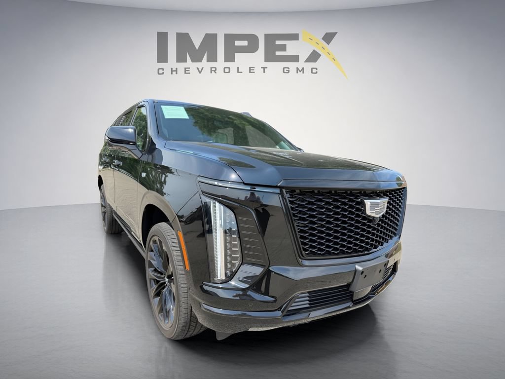 Used 2026 Cadillac Escalade Platinum Sport w/ LPO, ONYX Package AWD/4WD image 7