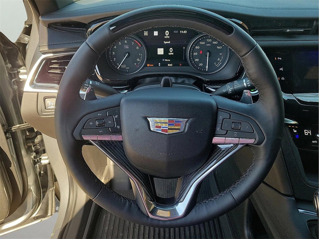 New 2025 Cadillac XT6 Sport w/ Technology Package image 16