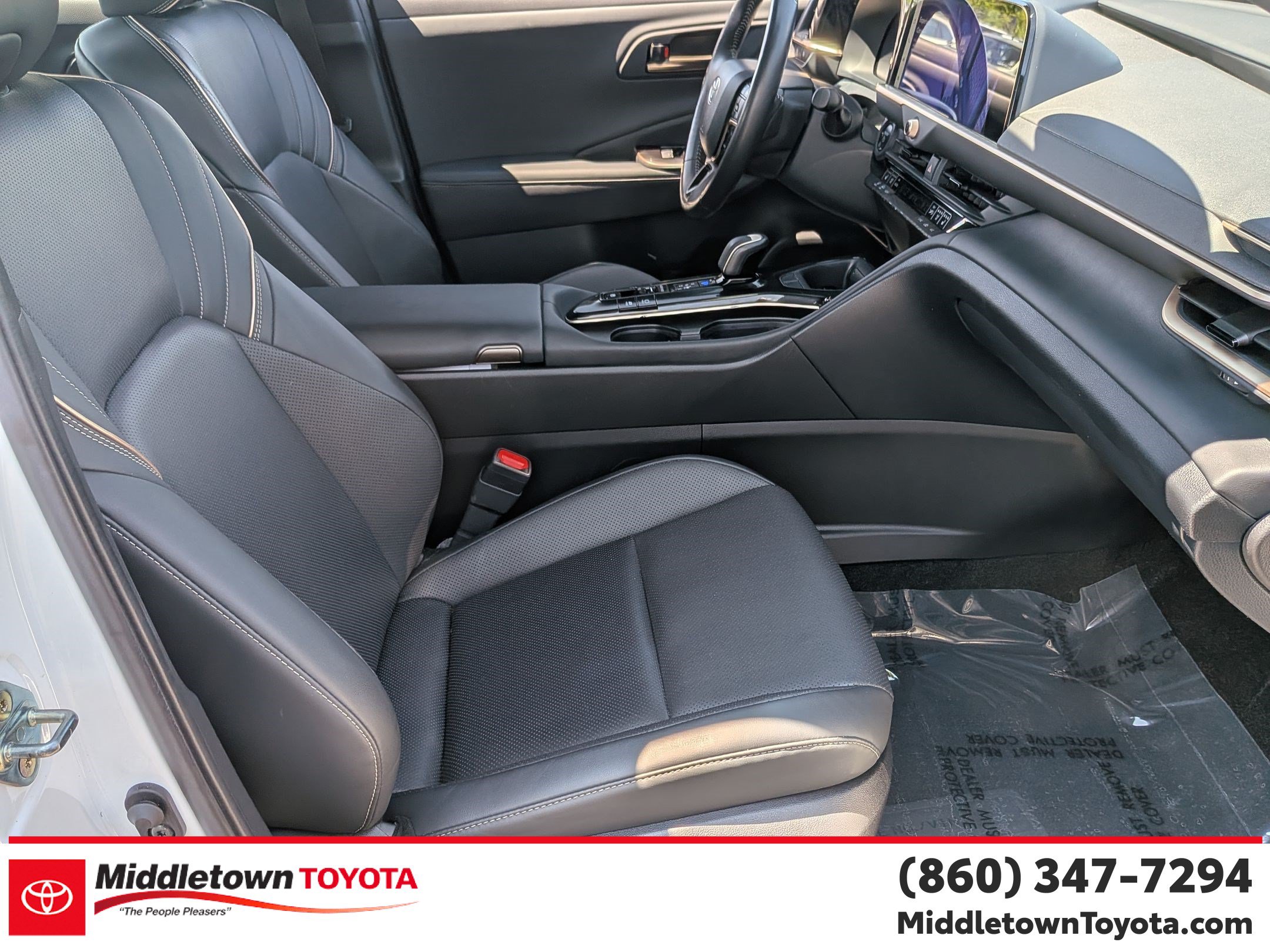 Certified 2025 Toyota Crown AWD/4WD image 35
