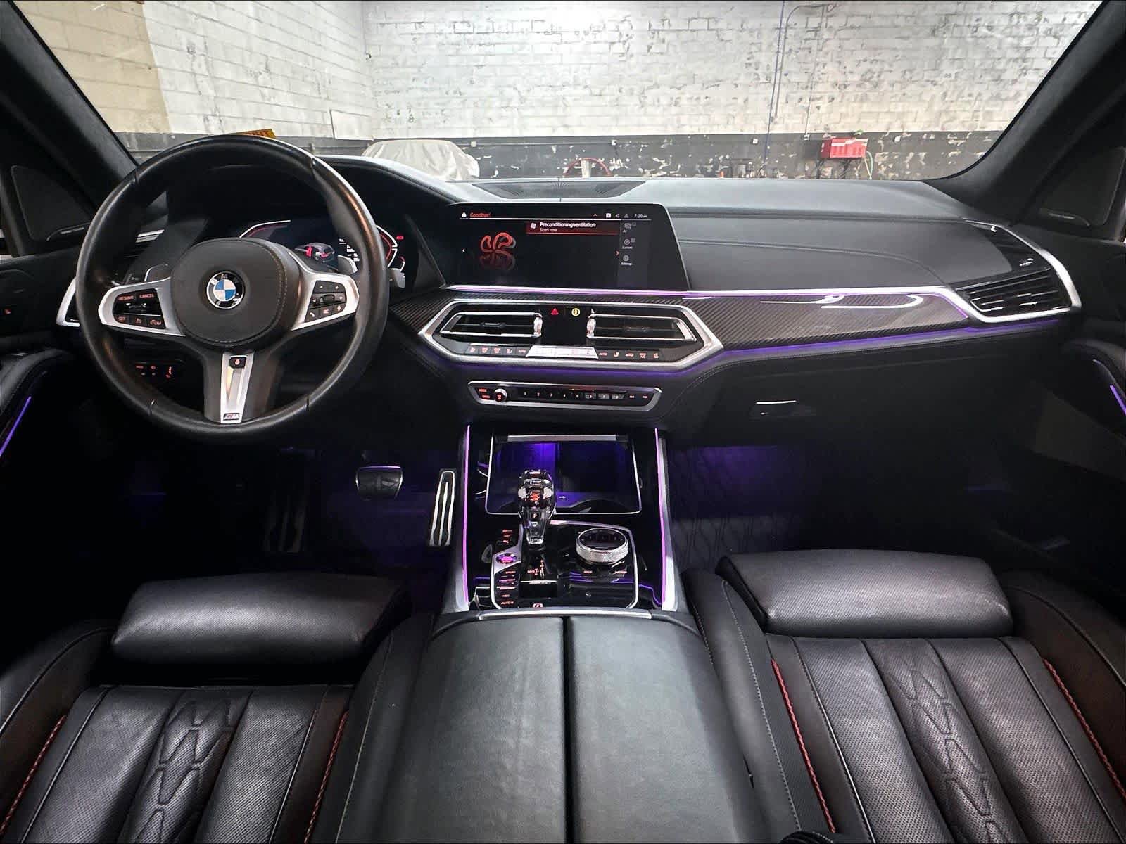 Used 2022 BMW X5 xDrive40i w/ M Sport Package AWD/4WD image 17