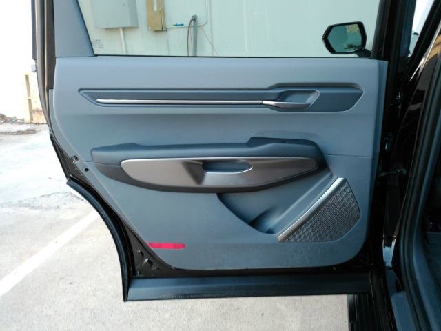 Used 2024 Kia EV9 Light image 18