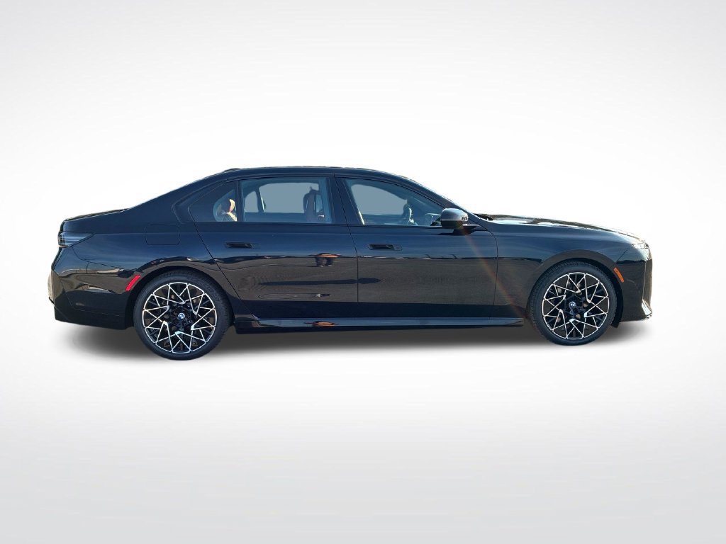 New 2027 BMW 740i xDrive w/ Executive Package AWD/4WD image 2