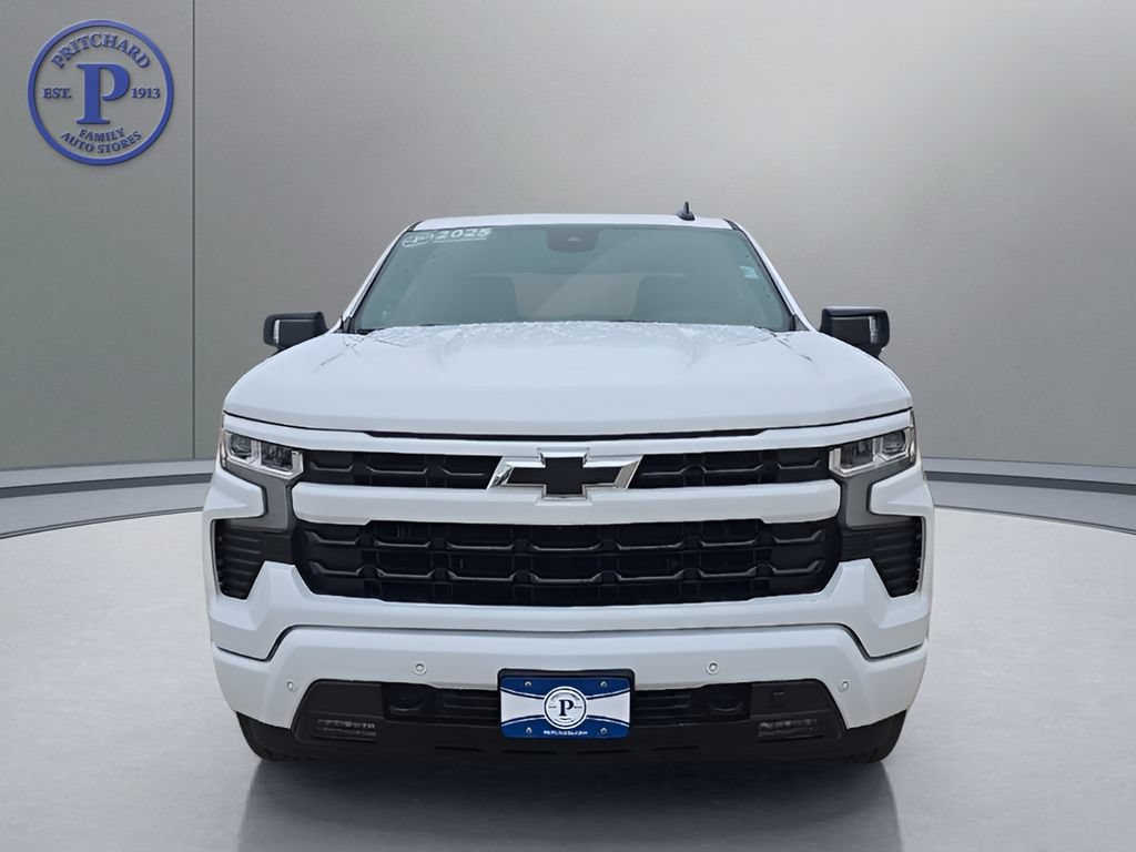 Used 2025 Chevrolet Silverado 1500 RST w/ Convenience Package II AWD/4WD image 2