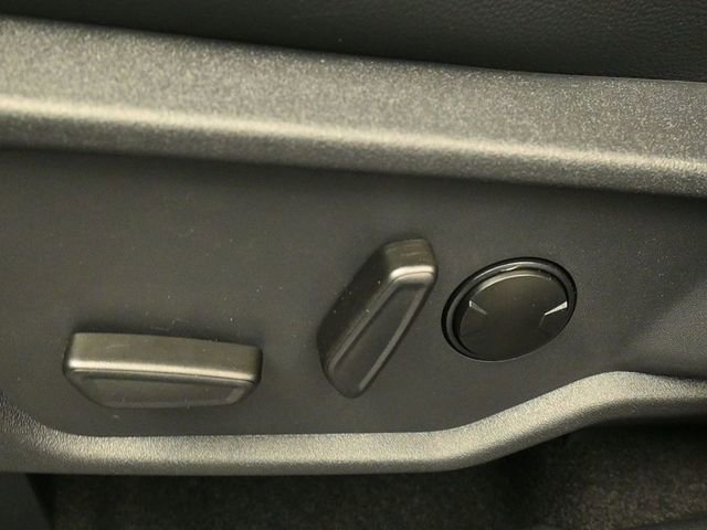 New 2026 Ford Bronco Outer Banks image 12