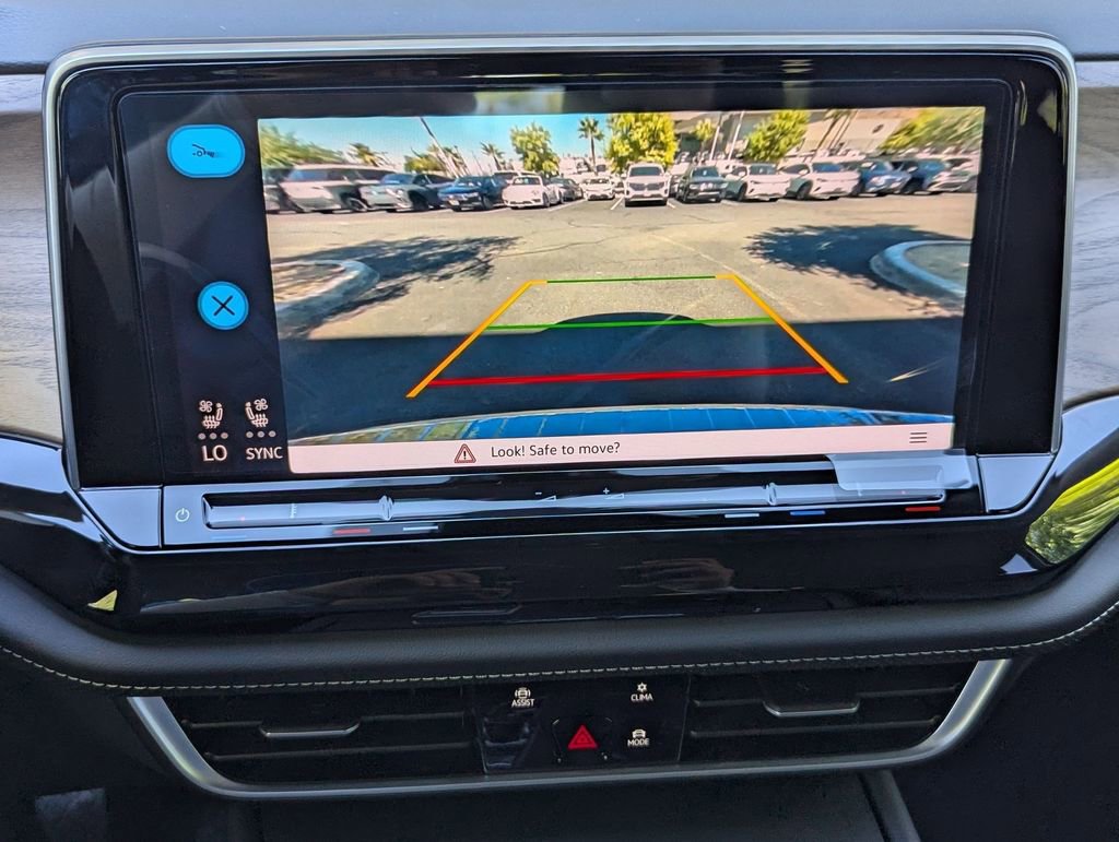New 2026 Volkswagen Atlas SE image 12