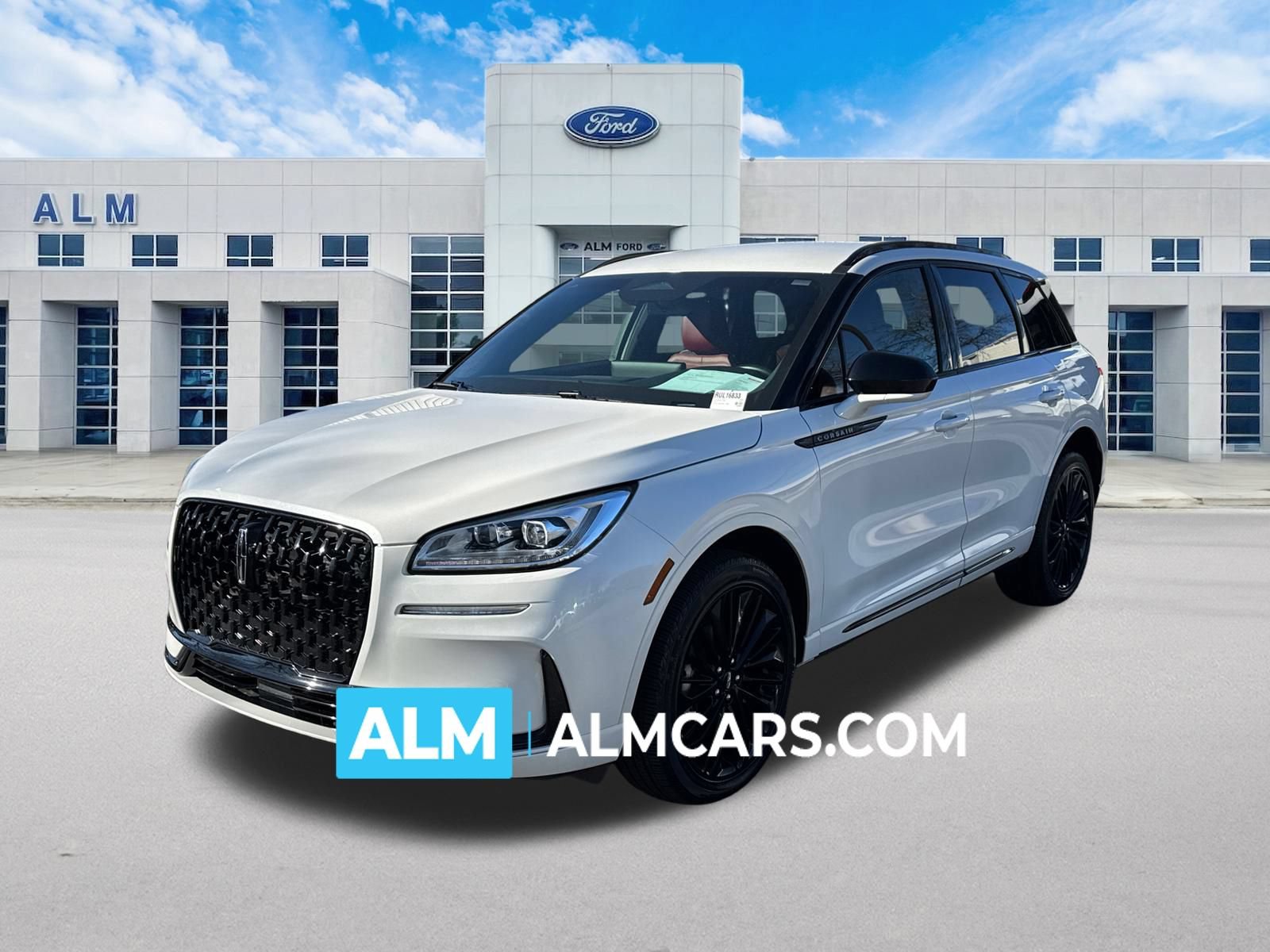 Used 2024 Lincoln Corsair Reserve w/ Jet Appearance Package AWD/4WD image 1