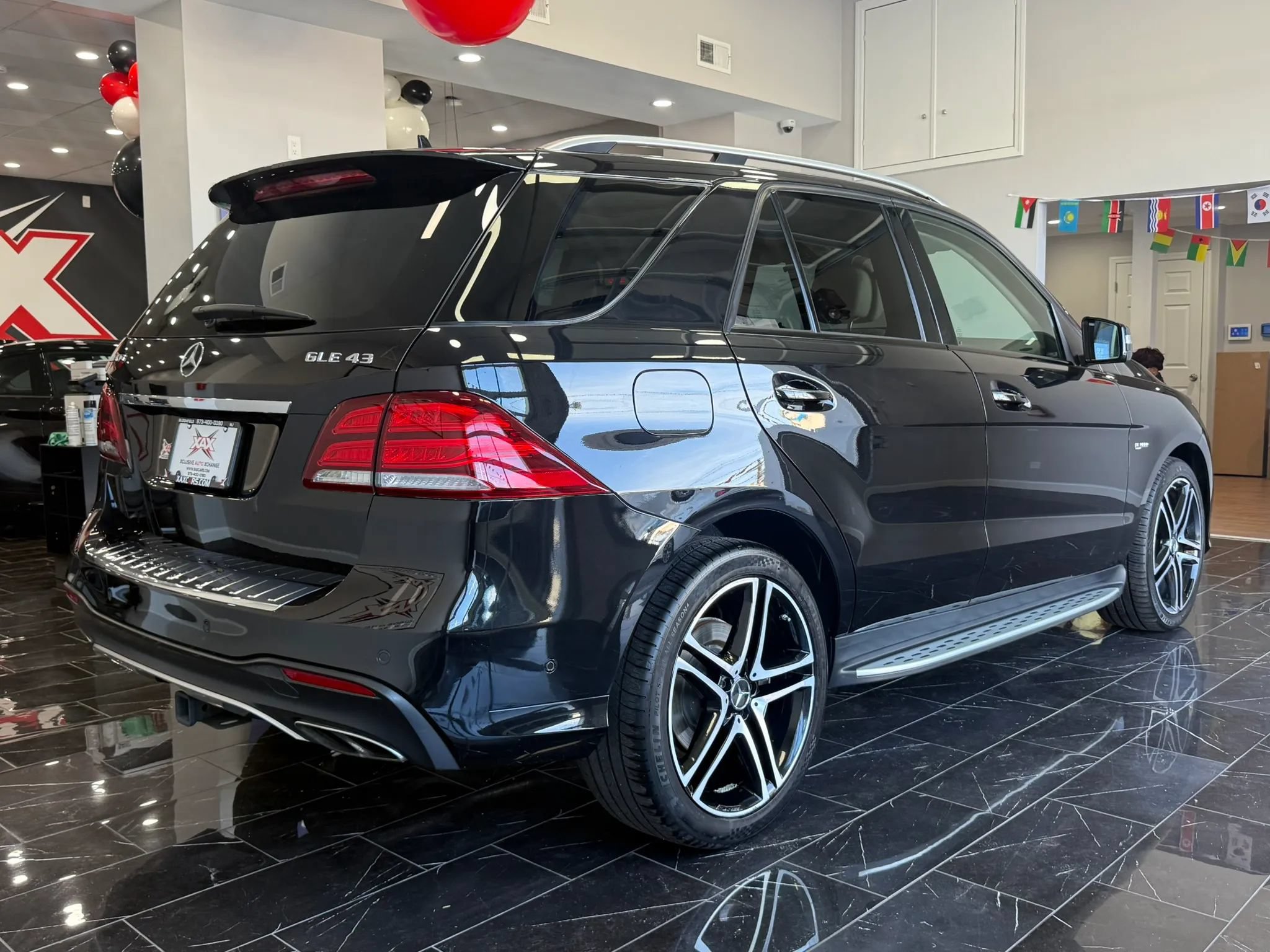 Used 2018 Mercedes-Benz GLE 43 AMG 4MATIC image 6