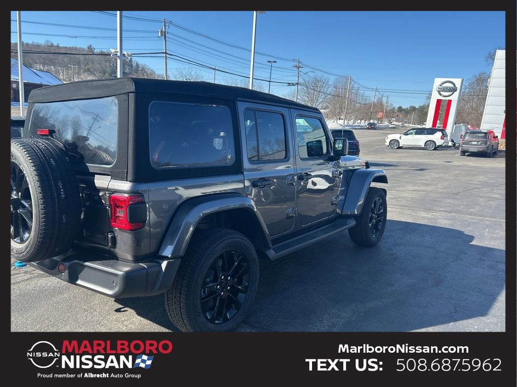 Used 2023 Jeep Wrangler Unlimited Sahara w/ Cold Weather Group image 7